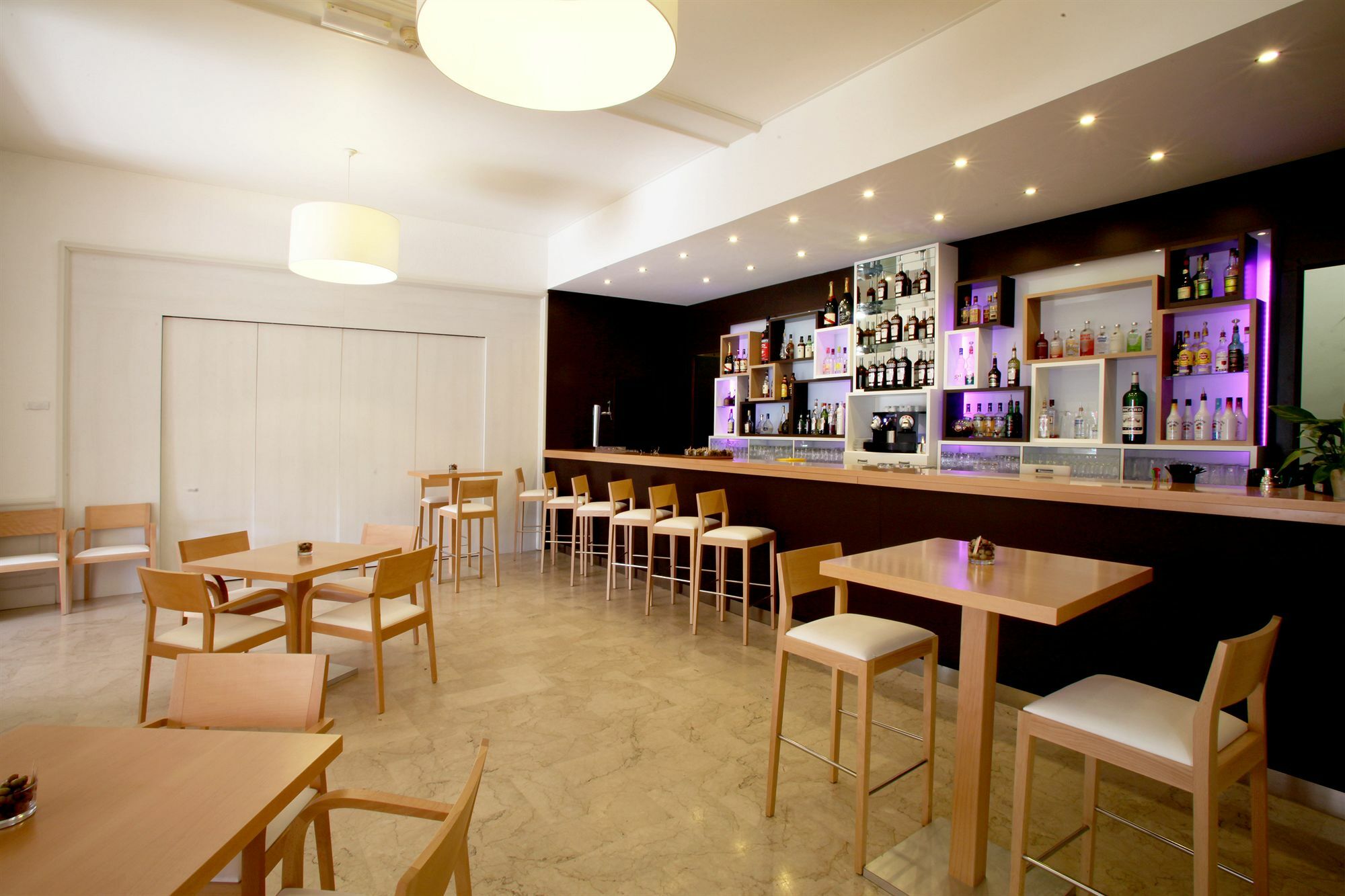 赫里斯 - 艾尔安比兹酒店 锡富尔勒普拉日 外观 照片